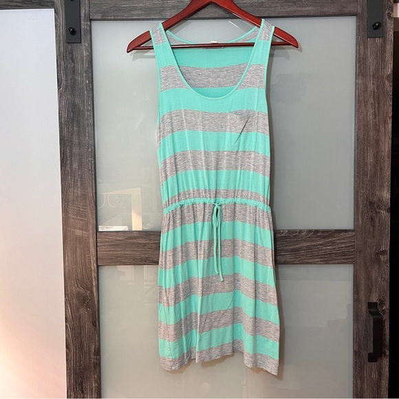 Olive & Oak Dresses & Skirts - Olive & Oak Heather Gray and Teal Stripe Dress/Bathing Suit Cover Women’s Sm